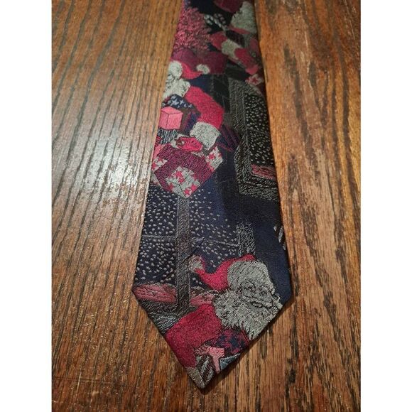 Camden Court Christmas Holiday Santa Neck Tie Black Silver Red - Picture 2 of 3